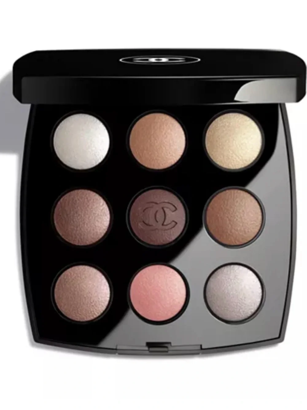 CHANEL 2026 limited edition eyeshadow palette 587